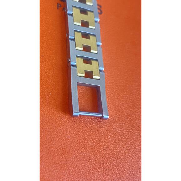 Authentic Hermès Clipper CL4.220 24mm Women’s Two-Tone - Picture 5 of 11